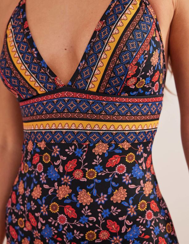 string badpak Boden X8VRNV954 kleding vrouwen zwart en lotusbloemblad